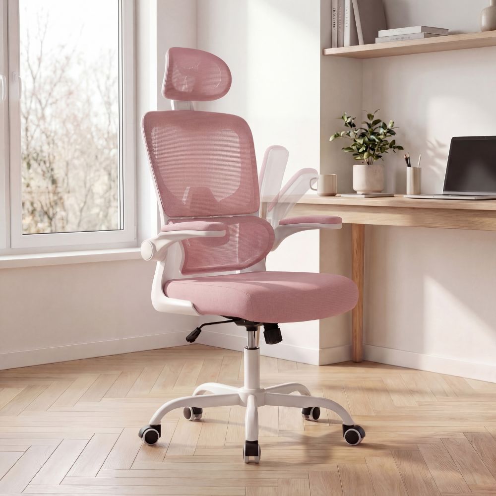 Chaise de bureau ergonomique rose poudré, parfaite pour maintenir une posture saine tout en s'intégrant à votre décoration.